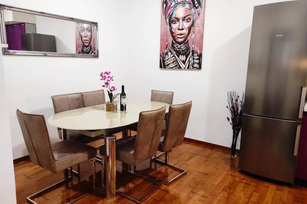 Spacious Apartment Near City Center And The Beach Σπλιτ Εξωτερικό φωτογραφία